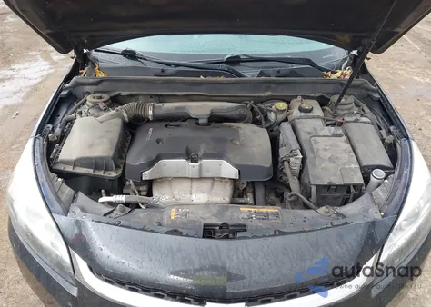 2015 Chevrolet Malibu 1Lt z USA, uszkodzony, nr VIN 1G11C5SL6FF145980